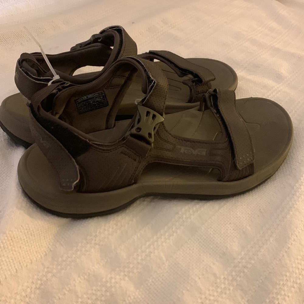 NEW Teva hiking sandals